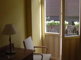 Couette-café In Astra 3*